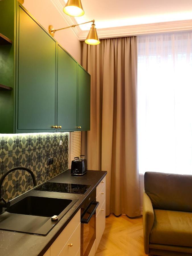 Green Chill Apt Old Town & Wawel Hill By Vistula River - By Homelike คราคูฟ ภายนอก รูปภาพ